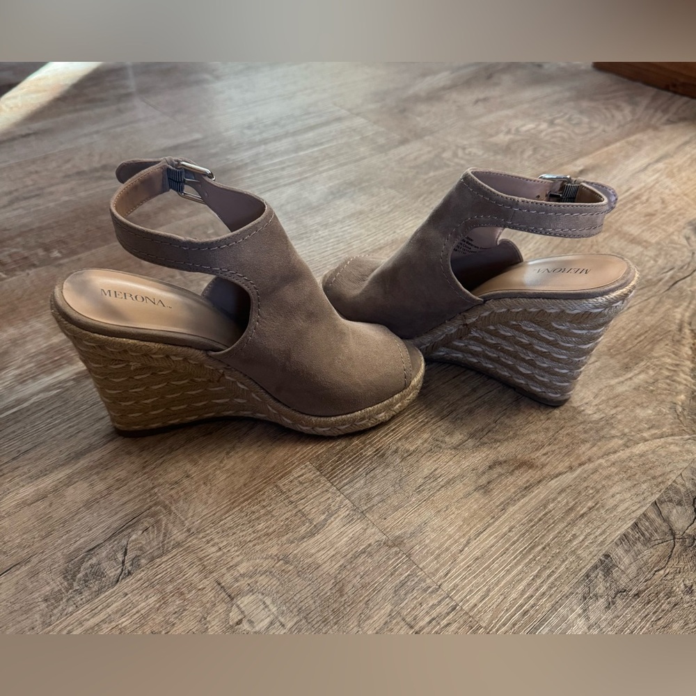 Women's Tan Wedge Sandals - Picture 2 of 8